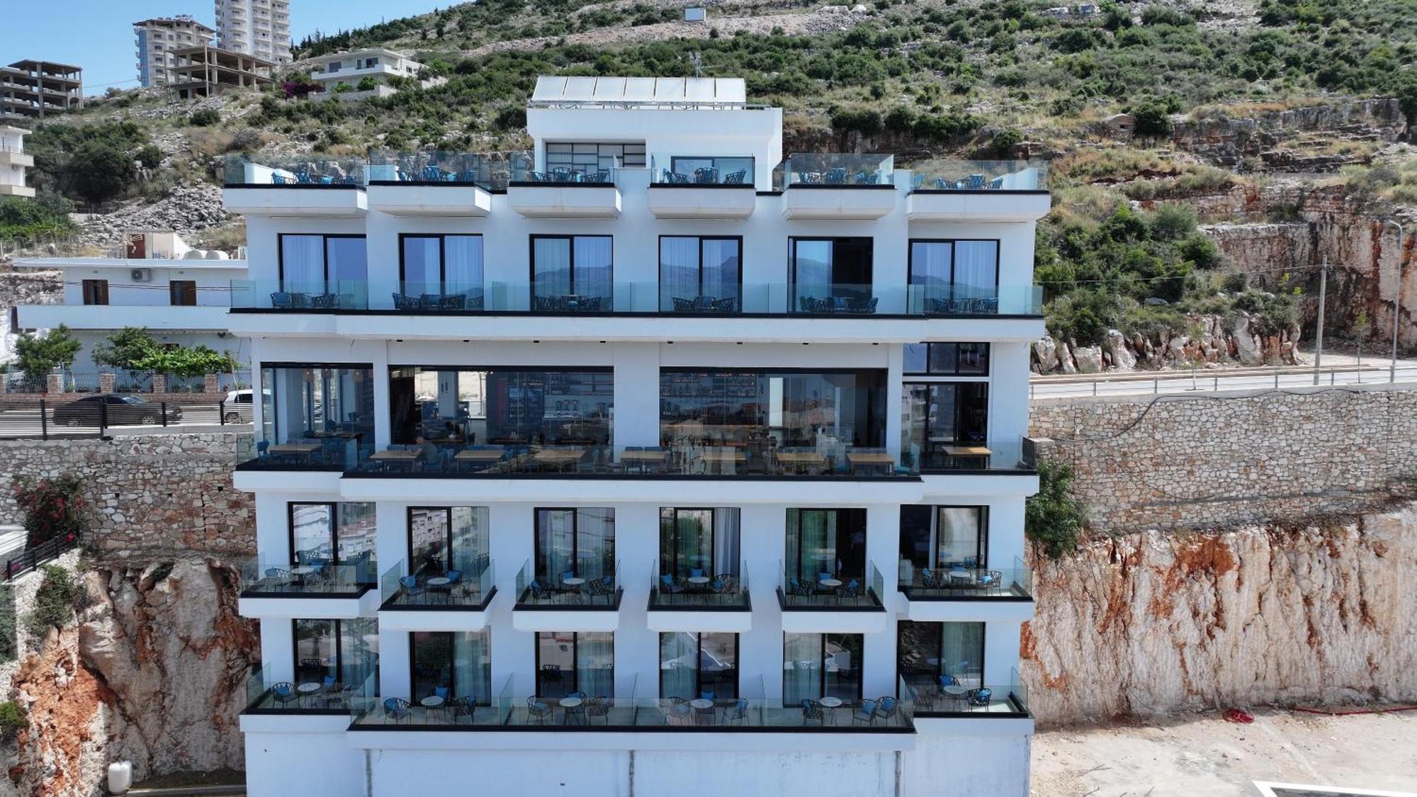 Litan Hotel Sarandë 外观 照片