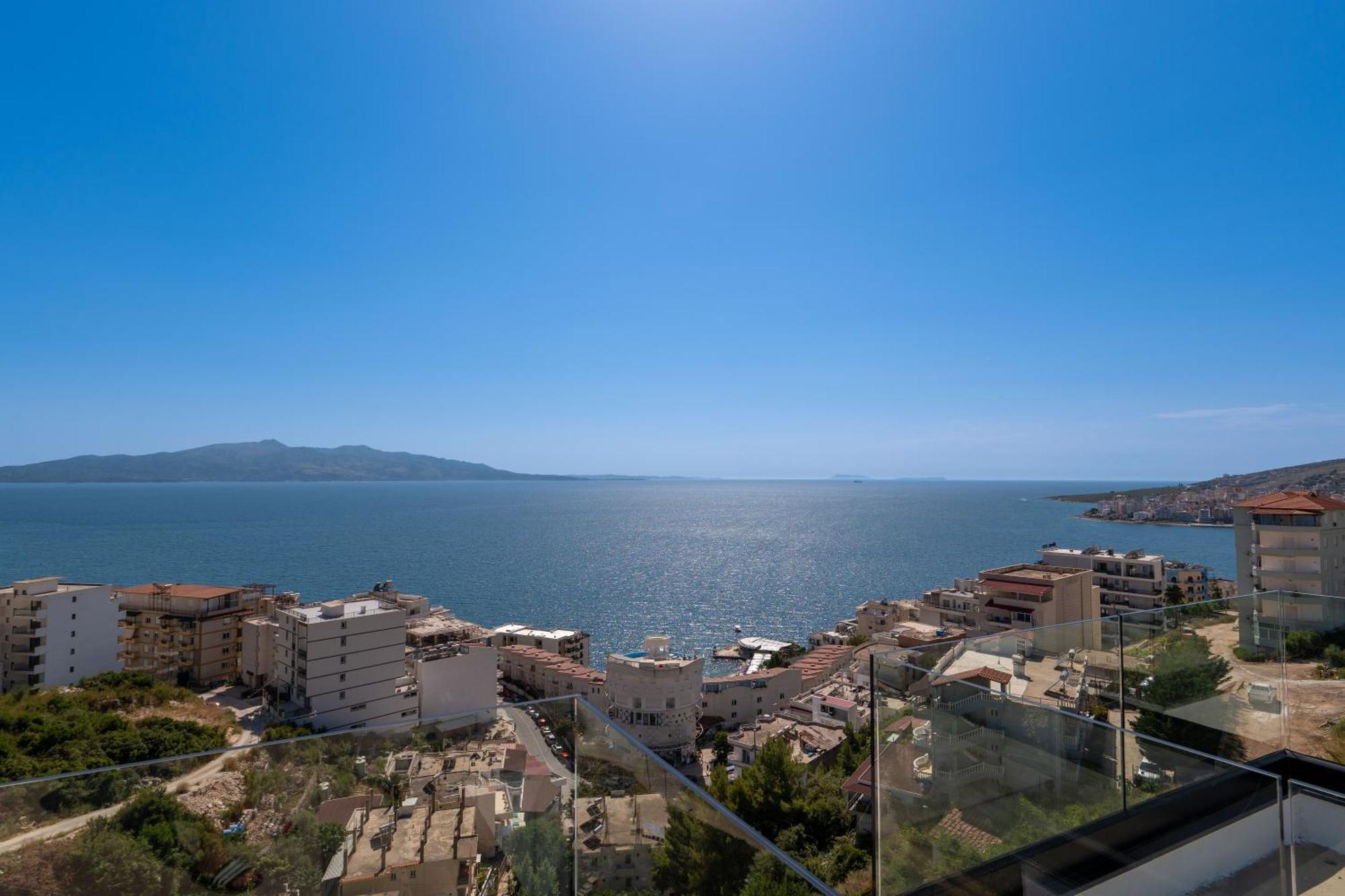 Litan Hotel Sarandë 外观 照片