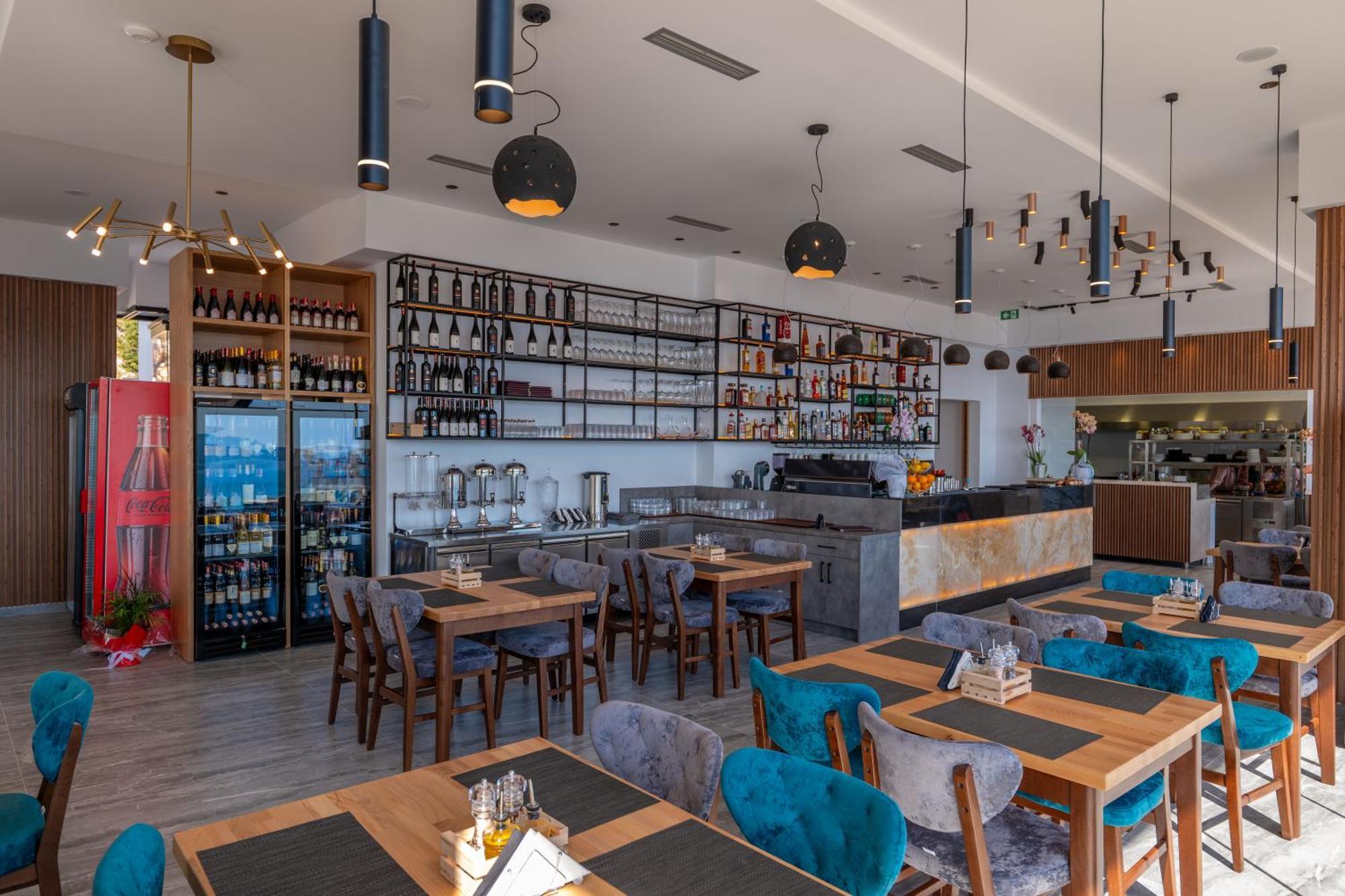 Litan Hotel Sarandë 外观 照片