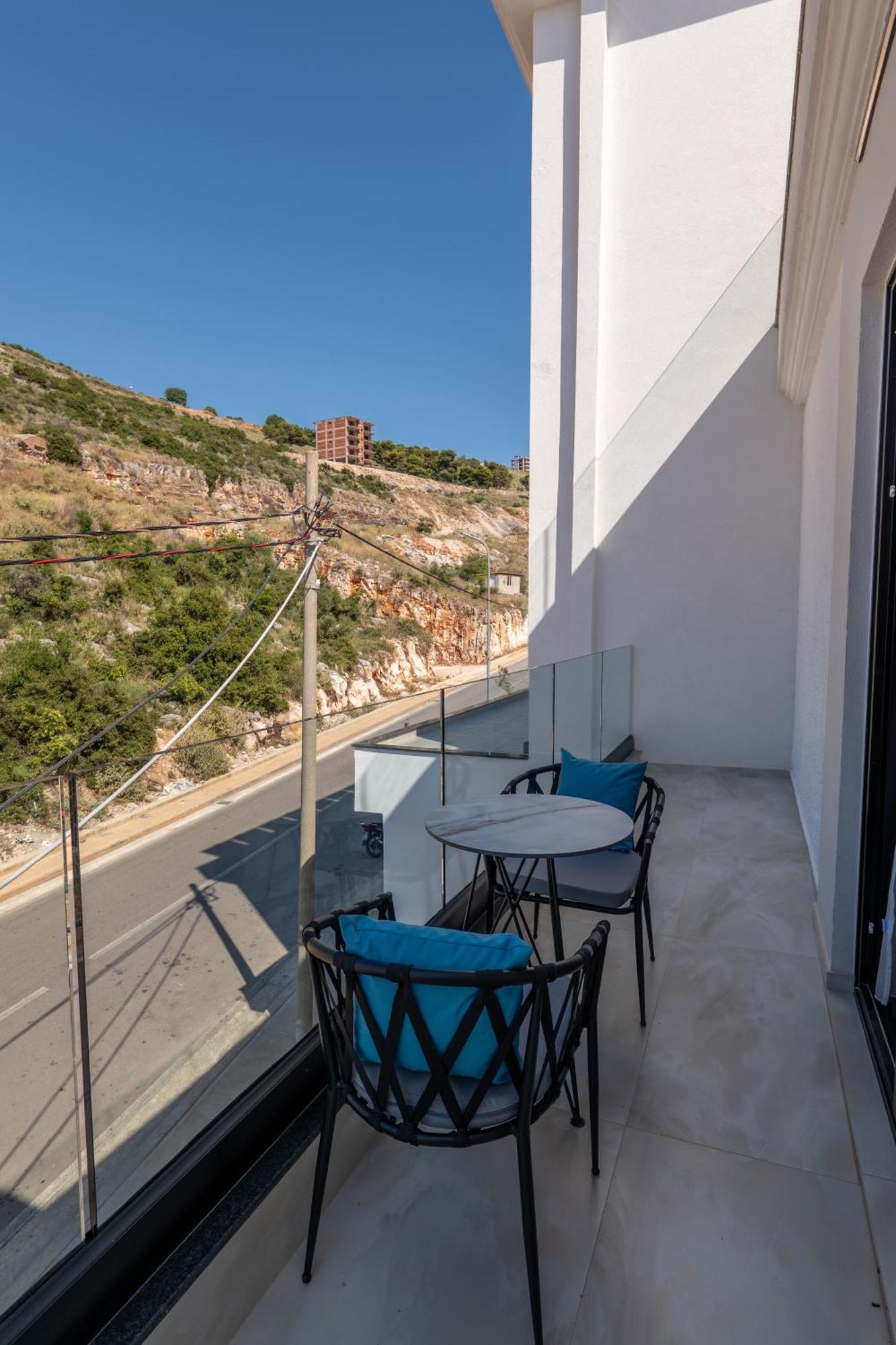 Litan Hotel Sarandë 外观 照片
