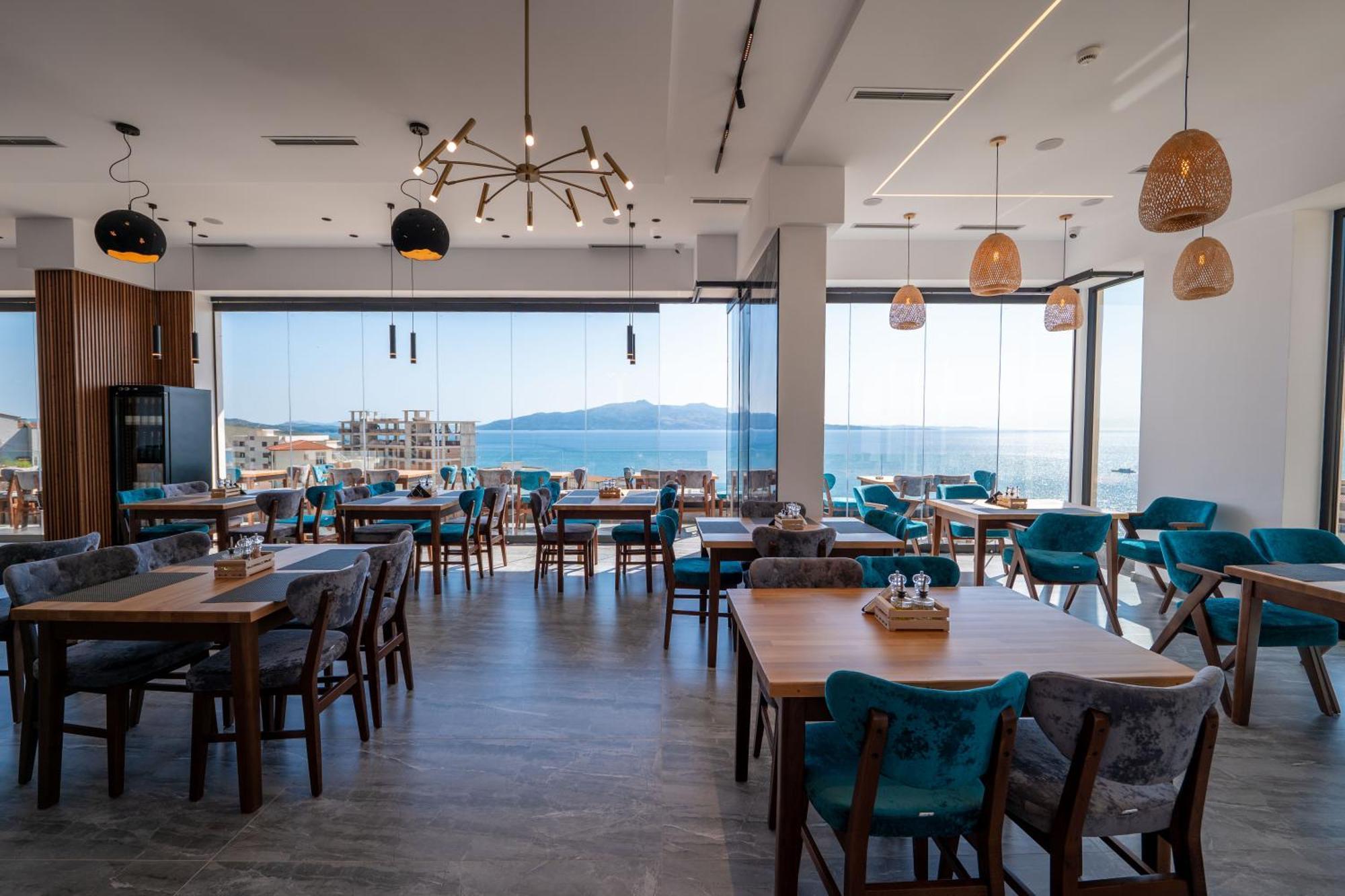Litan Hotel Sarandë 外观 照片