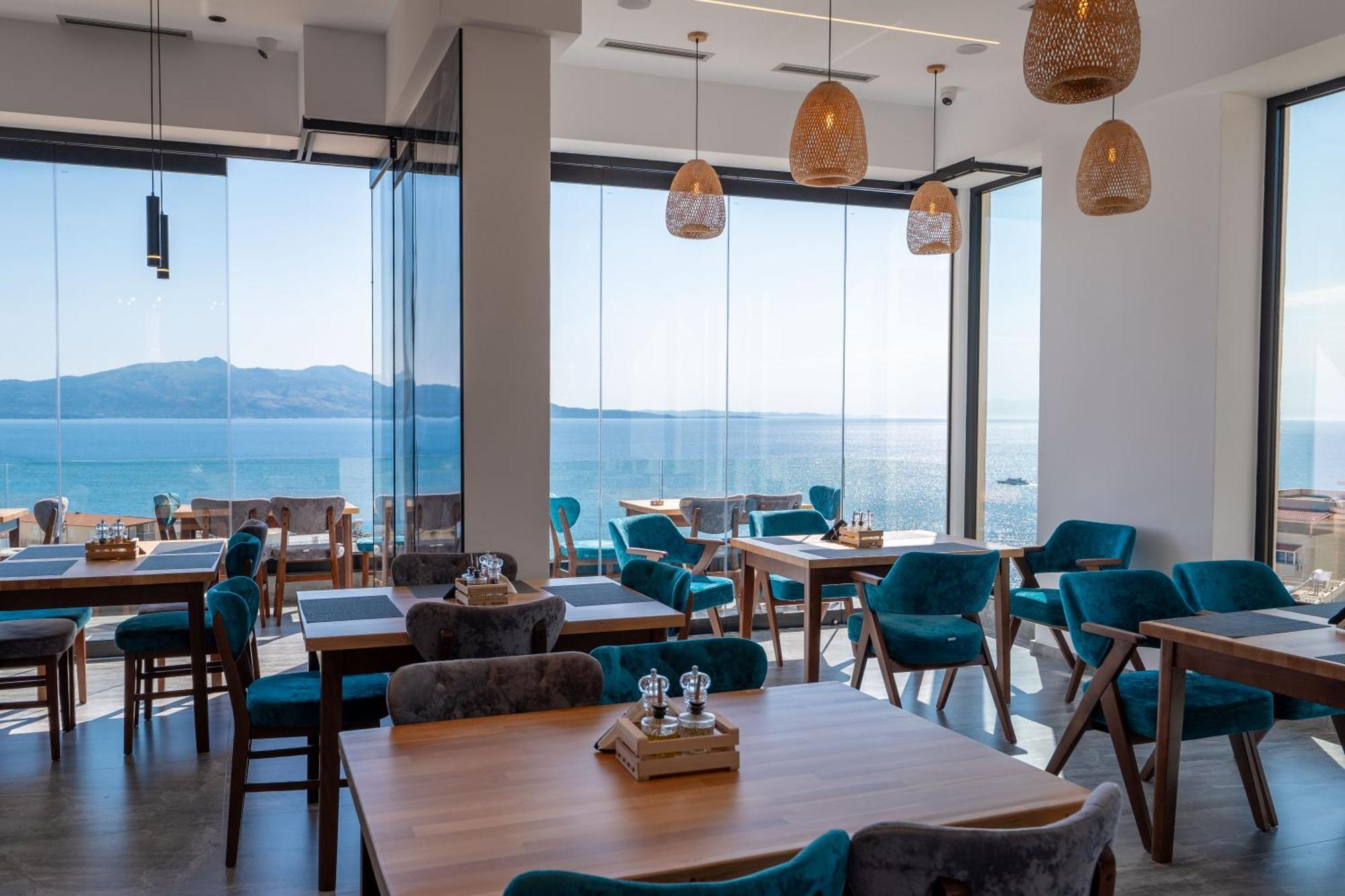 Litan Hotel Sarandë 外观 照片